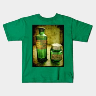 green bottles Kids T-Shirt